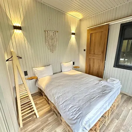 Siesta Bungalov Holiday home *